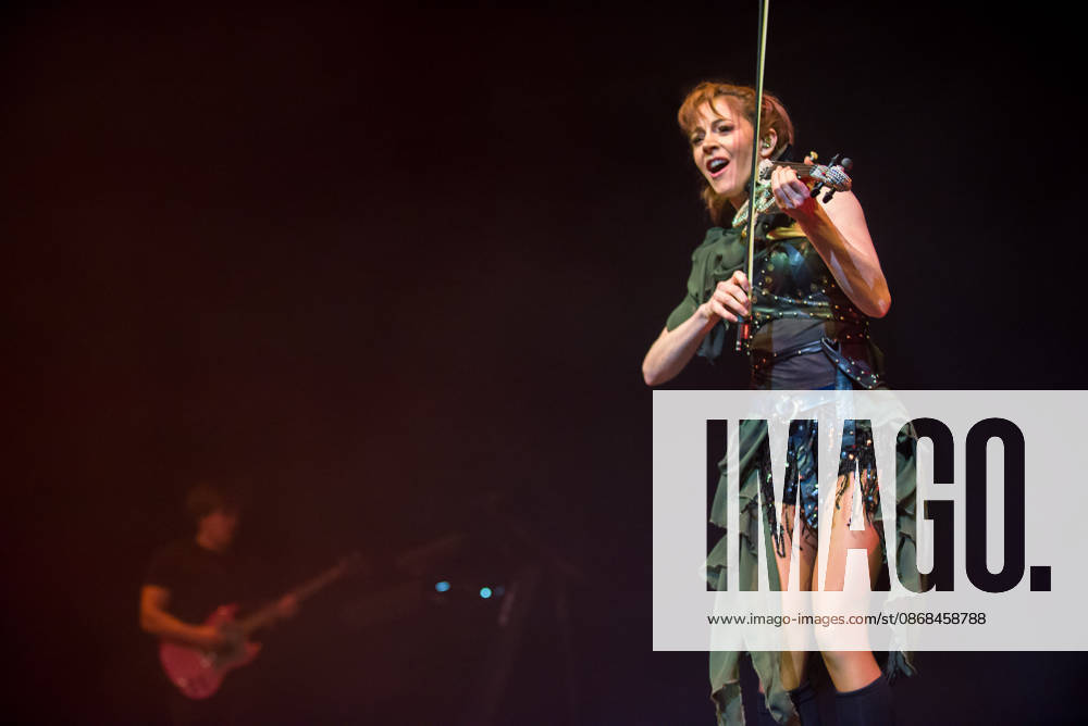 SaO PAULO, SP - 02.10.2026: SHOW DE LINDSEY STIRLING EM SaO PAULO - Lindsey Stirling performed at Vibra Sao Paulo this Friday (2), in Sao Paulo, with the Duality tour. x3024011x VincentxBosson