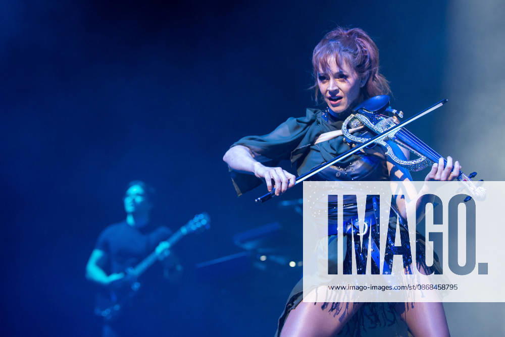 SaO PAULO, SP - 02.10.2026: SHOW DE LINDSEY STIRLING EM SaO PAULO - Lindsey Stirling performed at Vibra Sao Paulo this Friday (2), in Sao Paulo, with the Duality tour. x3024014x VincentxBosson