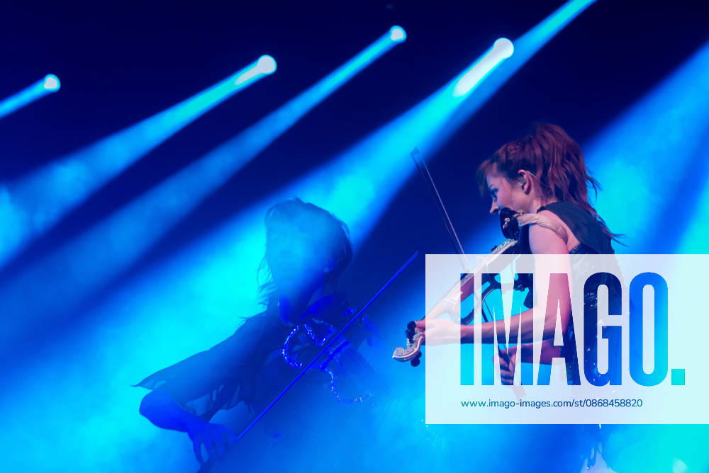 SaO PAULO, SP - 02.10.2026: SHOW DE LINDSEY STIRLING EM SaO PAULO - Lindsey Stirling performed at Vibra Sao Paulo this Friday (2), in Sao Paulo, with the Duality tour. x3024032x VincentxBosson