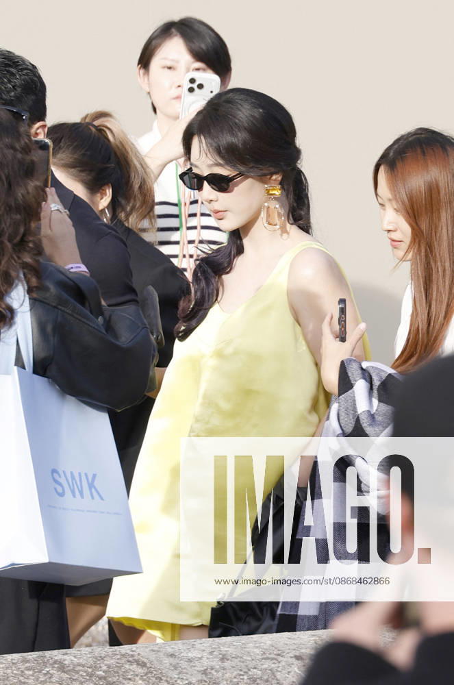 Yang Zi arrives at the Givenchy Spring Summer 2027 Women’s Ready-to-Wear fashion show during Paris Fashion Week (PFW) in Paris, France, on October 2, 2026. Christophe Aubert, Bestimage. Arrivals at the Givenchy Spring Summer 2026 Women’s Ready-to-Wear fashion show during Paris Fashion Week (PFW) on October 2, 2026