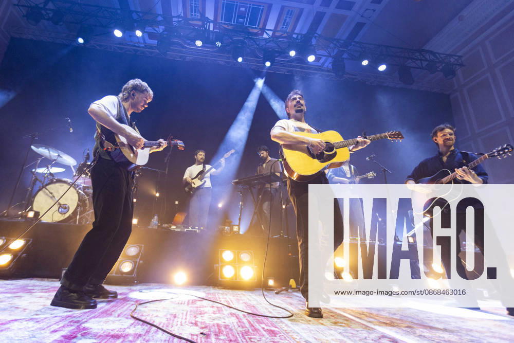 Amble, performs live, at O2 City Hall, Newcastle, UK, on 2 October 2026 Ross McNerney, Robbie Cunningham and Oisin McCaffrey of Amble, performs live, at O2 City Hall, Newcastle, UK, on 2 October 2026, Credit:David Wala Avalon Tyne and Wear, Newcastle