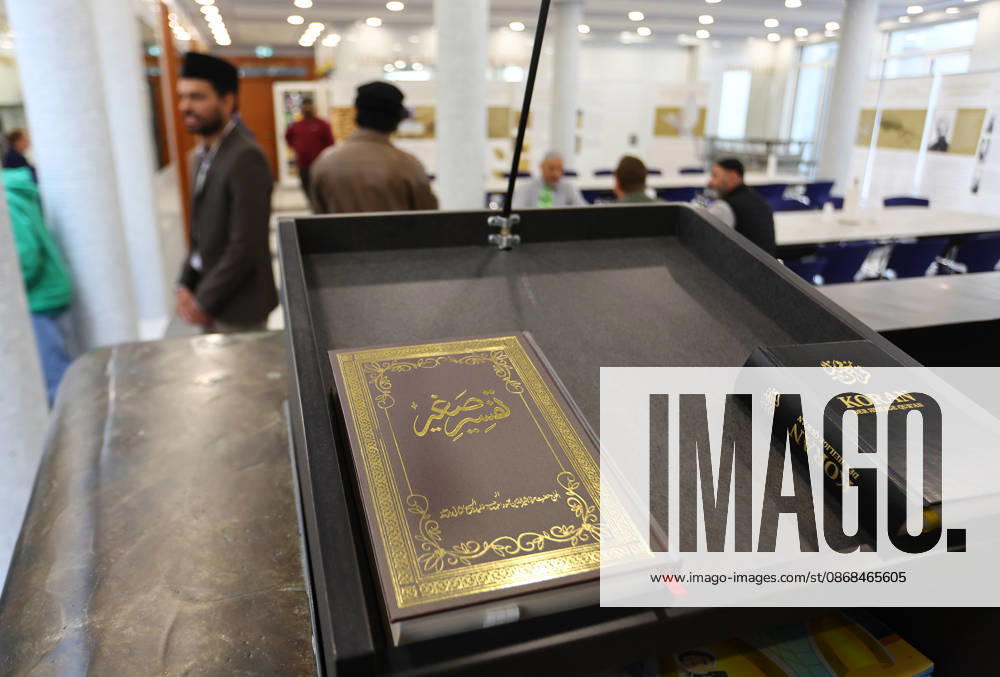 Open Mosque Day in Germany Open Mosque Day in Germany. A view of the mosque Bait ur Rehman Moschee in Nuremberg, Germany . October 03rd , 2026 Photo by Davide Elias