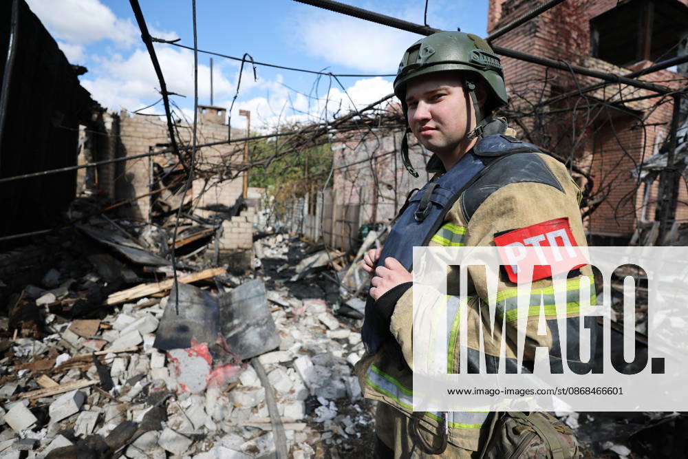 RUSSIA, DONETSK - OCTOBER 3, 2026: A house suffers damage from a drone strike on Donetsk s Kiyevsky District. Dmitry Yagodkin TASS 98712019
