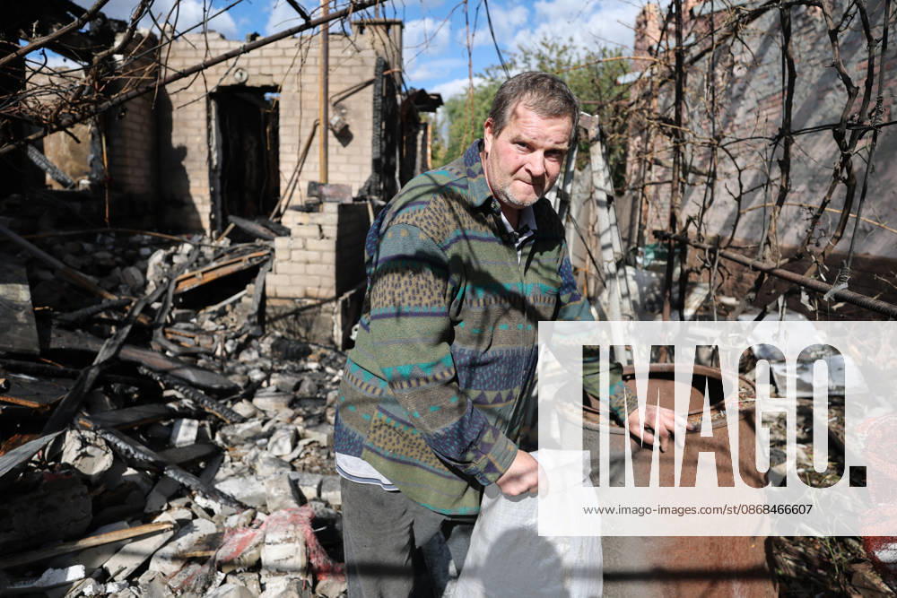RUSSIA, DONETSK - OCTOBER 3, 2026: A house suffers damage from a drone strike on Donetsk s Kiyevsky District. Dmitry Yagodkin TASS 98712022