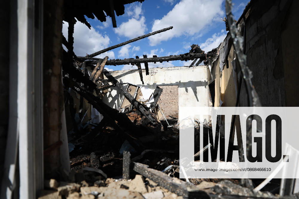 RUSSIA, DONETSK - OCTOBER 3, 2026: A house suffers damage from a drone strike on Donetsk s Kiyevsky District. Dmitry Yagodkin TASS 98712023