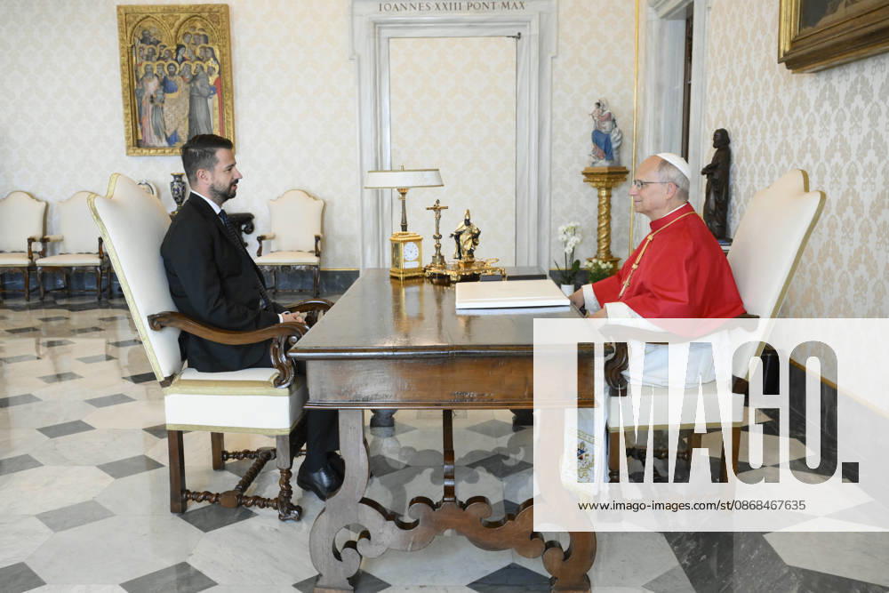 ITALY - PRIVATE AUDIENCE - VATICAN-2026 10 3 Italy, Rome, Vatican, 2026 10 3 Pope Leo XIV receives in a private audience S.E. il Signor Jakov Milatovic, President of Montenegro at The Vatican . - NO BOOKS