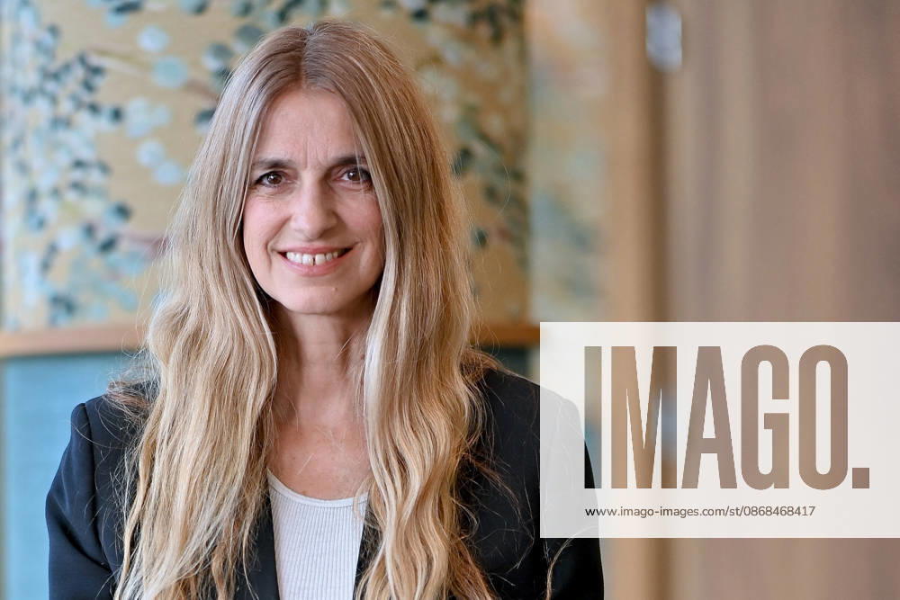Exclusive - 4th La Baule Political Fiction and Documentary Festival - Joana Preiss Exclusive - Joana Preiss during the 4th edition of the La Baule Fiction and Political Documentary Film Festival on October 3, 2026. Photo by Franck Castel, ABACAPRESS.COM La Baule France