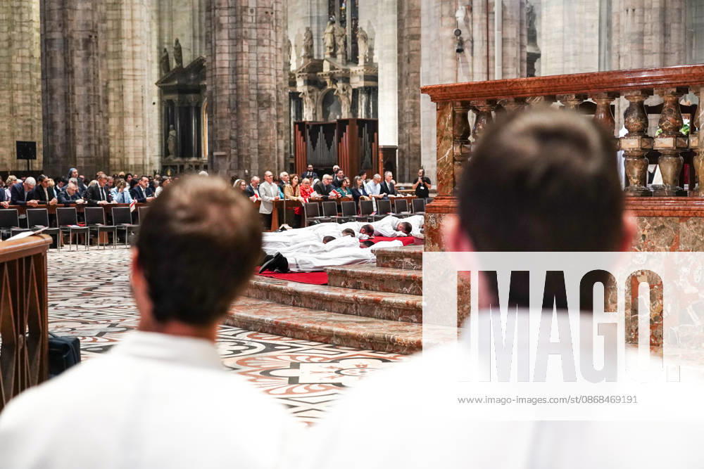 IPA89253337 - MILAN, October 3, 2026 - Ordination ceremony for temporary deacons held in Milan Cathedral by Archbishop Mario Delpini.