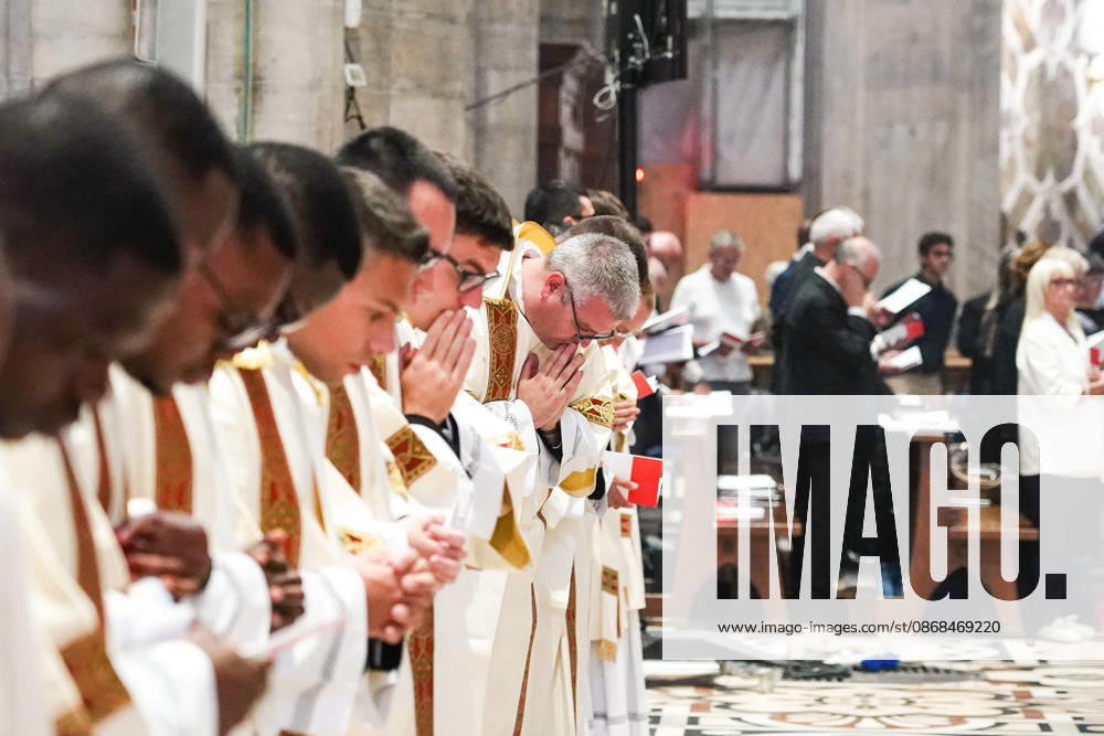 IPA89253413 - MILAN, October 3, 2026 - Ordination ceremony for temporary deacons held in Milan Cathedral by Archbishop Mario Delpini.