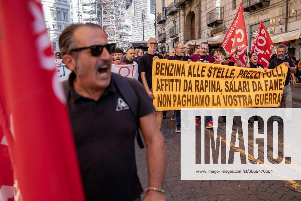Demonstration against high cost of living in Italy NAPLES, ITALY - OCTOBER 3: People are seen during a protest against high cost of living and against increase in the price of petrol in Naples, Italy on October 3, 2026. Iso Ekle Anadolu Naples Italy. Editorial use only. Please get in touch for any other usage.
