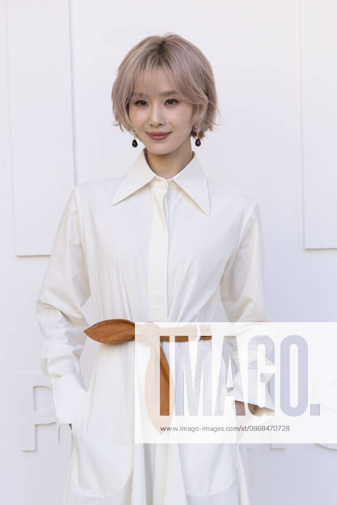 Tony Leung Ka-fai and Liu Shishi at the photocall for the Céline Spring Summer 2027 Women’s Ready-to-Wear collection during Paris Fashion Week (PFW) at the National Archives Museum in Paris, France, on October 3, 2026. Olivier Borde, Bestimage. Photocall at the Céline fashion show as part of Paris RTW Spring Summer 2027 Fashion Week, held at the Musée National des Archives on October 3, 2026, in Paris, France. Paris, France