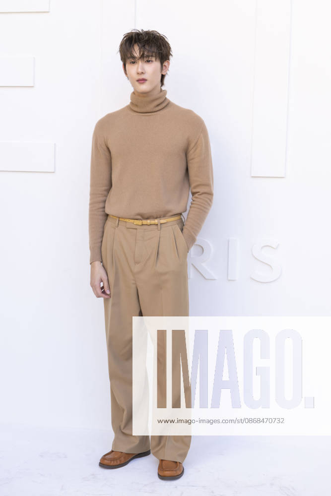 Kasidet Plookphol, also known as Book, at the photocall for the Céline Spring Summer 2027 Women’s Ready-to-Wear collection during Paris Fashion Week (PFW) at the National Archives Museum in Paris, France, on October 3, 2026. Olivier Borde, Bestimage. Photocall at the Céline fashion show as part of Paris RTW Spring Summer 2027 Fashion Week, held at the National Archives Museum on October 3, 2026, in Paris, France. Paris, France