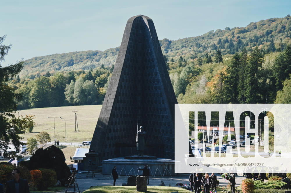 82nd anniversary of the Carpathina-Dukla Operation SVIDNIK, SLOVAKIA - OCTOBER 3: Slovak officials, military personnel and members of the public gather to commemorate the 82nd anniversary of the Carpathian-Dukla Operation, one of the bloodiest military operations fought on Slovak territory during World War II, in Svidnik, Slovakia on October 03, 2026. The commemorations took place at the Military Historical Museum in Svidnik and at the Dukla battlefield memorial complex, honouring the soldiers who fought and died during the operation, which marked the beginning of the direct liberation of Czechoslovakia. Robert Nemeti Anadolu Svidnik Slovakia. Editorial use only. Please get in touch for any other usage.
