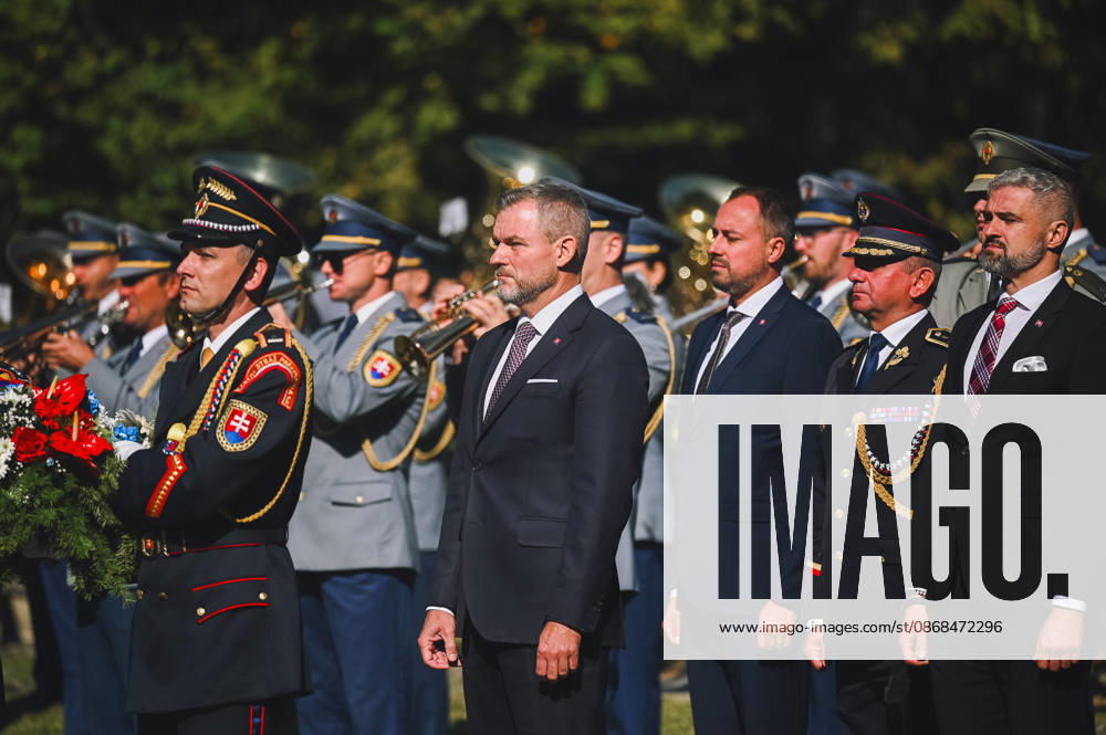 82nd anniversary of the Carpathina-Dukla Operation SVIDNIK, SLOVAKIA – OCTOBER 3: Peter Pellegrini, President of Slovakia (M) attends the wreath laying ceremony as Slovak officials, military personnel and members of the public gather to commemorate the 82nd anniversary of the Carpathian-Dukla Operation, one of the bloodiest military operations fought on Slovak territory during World War II. The commemorations take place at the Military Historical Museum in Svidnik and at the Dukla battlefield memorial complex, honouring the soldiers who fought and died during the operation, which marked the beginning of the direct liberation of Czechoslovakia. Robert Nemeti Anadolu Svidnik Slovakia. Editorial use only. Please get in touch for any other u