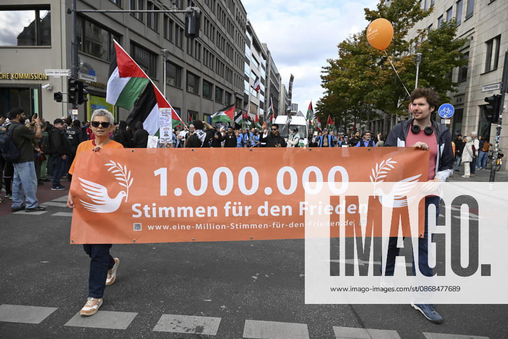 Thousands protest rearmament and conscription in Berlin BERLIN, GERMANY - OCTOBER 3: Thousands of people, including pro-Palestinian supporters, gather at the historic Brandenburg Gate to protest against rearmament, war and compulsory military service in Berlin, Germany, on October 3, 2026. The demonstrators, responding to a call by an initiative made up of various groups and political parties, later march through the city center. Halil Sagirkaya Anadolu Berlin Germany. Editorial use only. Please get in touch for any other usage.