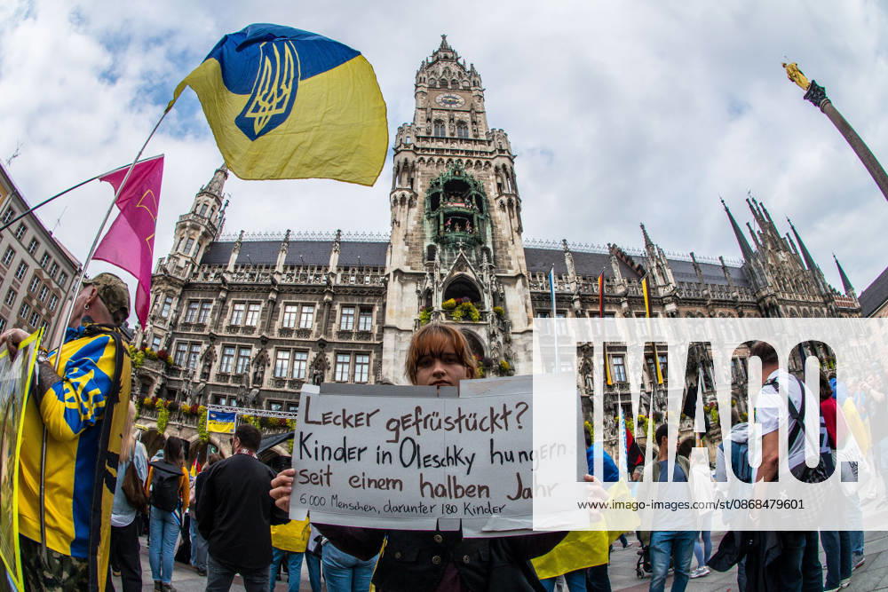 Coinciding with the Tag der Deutschen Einheit (Day of German Unity), Ukrainians in Munich, Germany not only celebrated the reunification of East and West Germany, they celebrated Ukrainian unity and made pleas to the world to avoid a humanitarian catastrophe and famine in Oleshky, a city in Ukraineâ€⠢s Kherson region where some 6,000 civilians (with 200 children) are currently under complete isolation via a Russian blockade. Munich Germany - ZUMAb160 20261003_abp_b160_006
