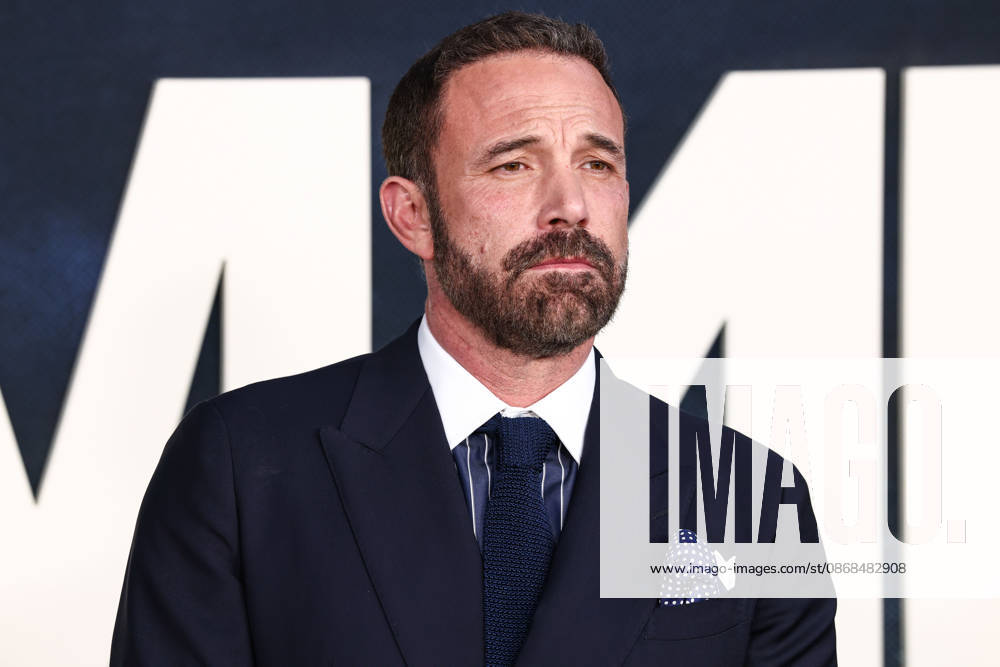 World Premiere Of Netflix s Animals WESTWOOD, LOS ANGELES, CALIFORNIA, USA - OCTOBER 01: Ben Affleck arrives at the World Premiere Of Netflix s Animals held at Westwood Village Theater on October 1, 2026 in Westwood, Los Angeles, California, United States. (Photo by Xavier Collin Image Press Agency)