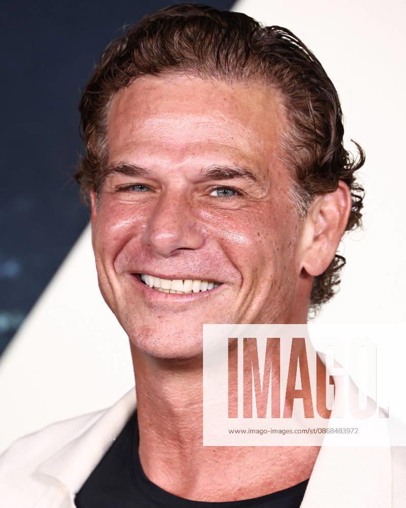 World Premiere Of Netflix s Animals WESTWOOD, LOS ANGELES, CALIFORNIA, USA - OCTOBER 01: Mark Kassen arrives at the World Premiere Of Netflix s Animals held at Westwood Village Theater on October 1, 2026 in Westwood, Los Angeles, California, United States. (Photo by Xavier Collin Image Press Agency)