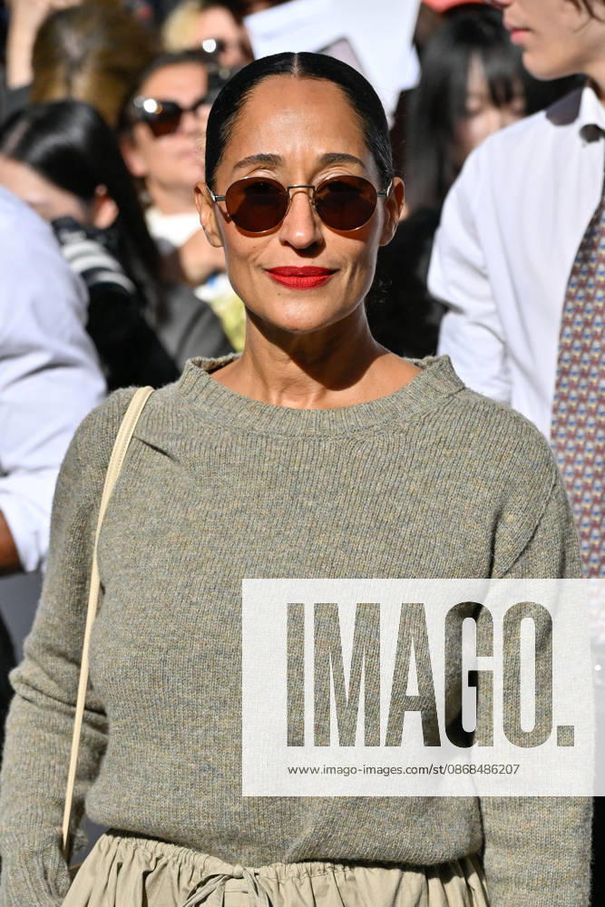 PFW Celine Outside Arrivals Tracee Ellis Ross arriving at the Celine show during Paris Fashion Week, in Paris, France on 3 October 2026. Photo by Julien Reynaud APS-Medias ABACAPRESS.COM Paris France