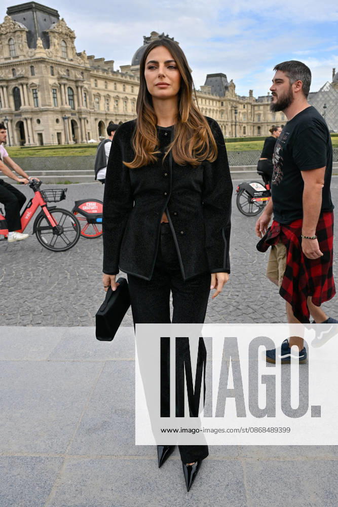 PFW Elie Saab Outside Arrivals Kelly Piquet arriving at the Elie Saab show during Paris Fashion Week, in Paris, France on 3 October 2026. Photo by Julien Reynaud APS-Medias ABACAPRESS.COM Paris France