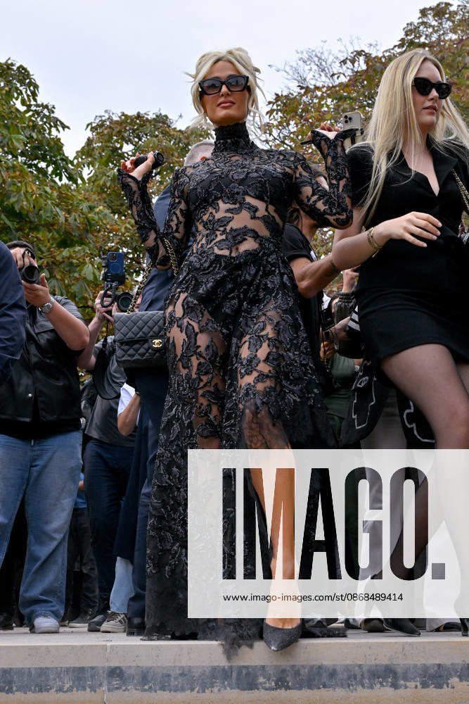 PFW Elie Saab Outside Arrivals Paris Hilton arriving at the Elie Saab show during Paris Fashion Week, in Paris, France on 3 October 2026. Photo by Julien Reynaud APS-Medias ABACAPRESS.COM Paris France
