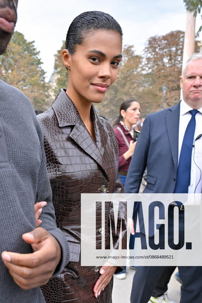 PFW Elie Saab Outside Arrivals Tina Kunakey arriving at the Elie Saab show during Paris Fashion Week, in Paris, France on 3 October 2026. Photo by Julien Reynaud APS-Medias ABACAPRESS.COM Paris France