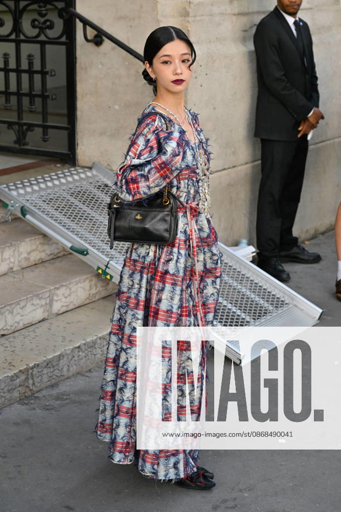 PFW Vivienne Westwood Outside Arrivals Guest arriving at the Vivienne Westwood show during Paris Fashion Week, in Paris, France on 3 October 2026. Photo by Julien Reynaud APS-Medias ABACAPRESS.COM Paris France