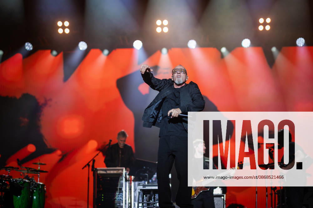 Feiern Tag der Deutschen Einheit in Bremen - Feierlichkeiten zum Tag der Deutschen Einheit 2026, Bremen, 03.10.2026 Bremen, Bürgerfest, Fanta Vier Konzert, Illuminatin an der Schlachte, Lichtershow Bremen, Deutschland, 03.10.26: Feiern Tag der Dt. Einheit in Bremen im Marktplatz, Rathaus am 03.10.2026 in Bremen, Deutschland. (Foto von Axel Kaste) Anmoderation Radio Bremen, Bürgerfest und Fanta Vier Konzert, Fantastische Vier, Smudo, Thomas D, Michi Bremen Marktplatz, Rathaus Freie Hansestadt Bremen Deutschland