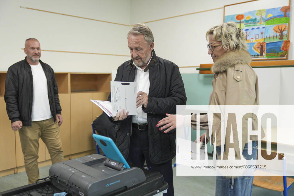 Bakir Izetbegovic casts his vote in Sarajevo SARAJEVO, BOSNIA AND HERZEGOVINA - OCTOBER 4: Bakir Izetbegovic (C), President of the Party of Democratic Action (SDA) and a candidate for the Presidency of Bosnia and Herzegovina, casts his vote accompanied by his wife, Sebija Izetbegovic, at the polling station located at Nafija Sarajlic Elementary School in Sarajevo, Bosnia and Herzegovina, on October 4, 2026. Samir Jordamovic Anadolu Sarajevo Bosnia and Herzegovina. Editorial use only. Please get in touch for any other usage.