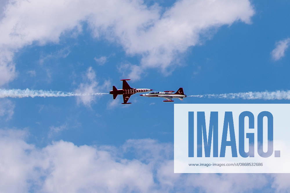 TEKNOFEST Southeast in Turkiye s Sanliurfa SANLIURFA, TURKIYE - OCTOBER 4: The Turkish Stars aerobatic team performs an air show during during TEKNOFEST Southeast, world s largest aviation, space, and technology festival at Sanliurfa GAP Airport in Sanliurfa, Turkiye, on October 4, 2026. Arman Onal Anadolu Sanliurfa Turkey. Editorial use only. Please get in touch for any other usage.