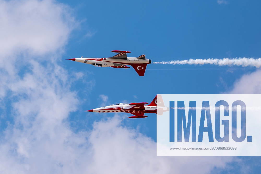 TEKNOFEST Southeast in Turkiye s Sanliurfa SANLIURFA, TURKIYE - OCTOBER 4: The Turkish Stars aerobatic team performs an air show during during TEKNOFEST Southeast, world s largest aviation, space, and technology festival at Sanliurfa GAP Airport in Sanliurfa, Turkiye, on October 4, 2026. Arman Onal Anadolu Sanliurfa Turkey. Editorial use only. Please get in touch for any other usage.