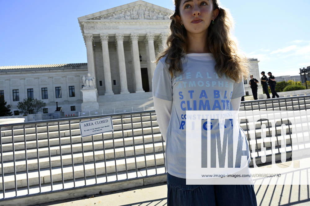 Supreme Court Hears Major Climate Case Against Oil Companies People protest in front of the US Supreme Court as the court considers the Suncor v. Boulder case in Washington, DC, on October 5, 2026. The justices are considering whether states and localities can try to hold oil companies responsible for damages from climate change. If Boulder, Colo., wins, the companies could owe enormous sums.Photo by Olivier Douliery ABACAPRESS.COM Washington DC United States