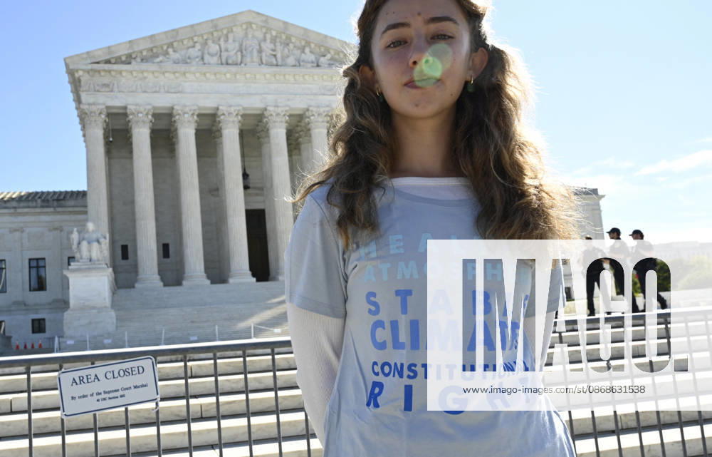 Supreme Court Hears Major Climate Case Against Oil Companies People protest in front of the US Supreme Court as the court considers the Suncor v. Boulder case in Washington, DC, on October 5, 2026. The justices are considering whether states and localities can try to hold oil companies responsible for damages from climate change. If Boulder, Colo., wins, the companies could owe enormous sums.Photo by Olivier Douliery ABACAPRESS.COM Washington DC United States