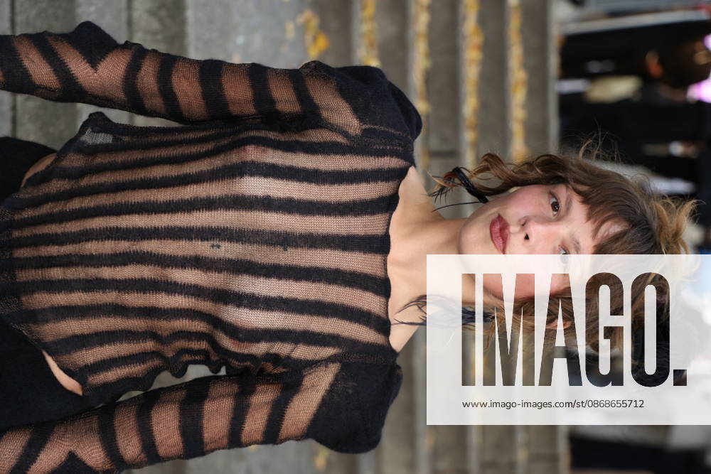 FIRST STEPS Awards 26, Ankunft am Theater des Westens, Berlin, 05.10.2026 Lilja van der Zwaag bei der 27. Verleihung der First Steps Awards 2026 im Theater des Westens. Berlin
