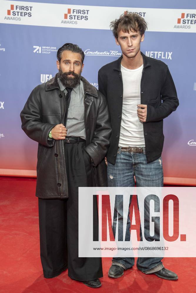 ABB FIRSTSTEPS- Arman Kashani und Oskar Belton zu Gast auf dem roten Teppich bei der bei Verleihung des FIRST STEPS Awards 2026 im Theater des Westens am 05.10.2026 in Berlin Berlin Deutschland