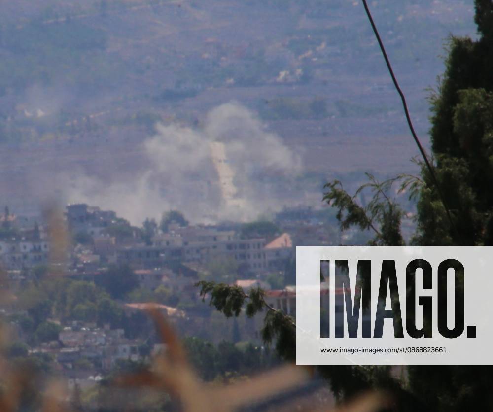 KFAR TIBNIT, SOUTHERN LEBANON, OCTOBER 7, 2026: Smoke rises after several artillery shells strike the town of Kfar Tibnit in southern Lebanon amid continuing military activity in the area. Nabathie Lebanon - ZUMAq101 20261007_zna_q101_066