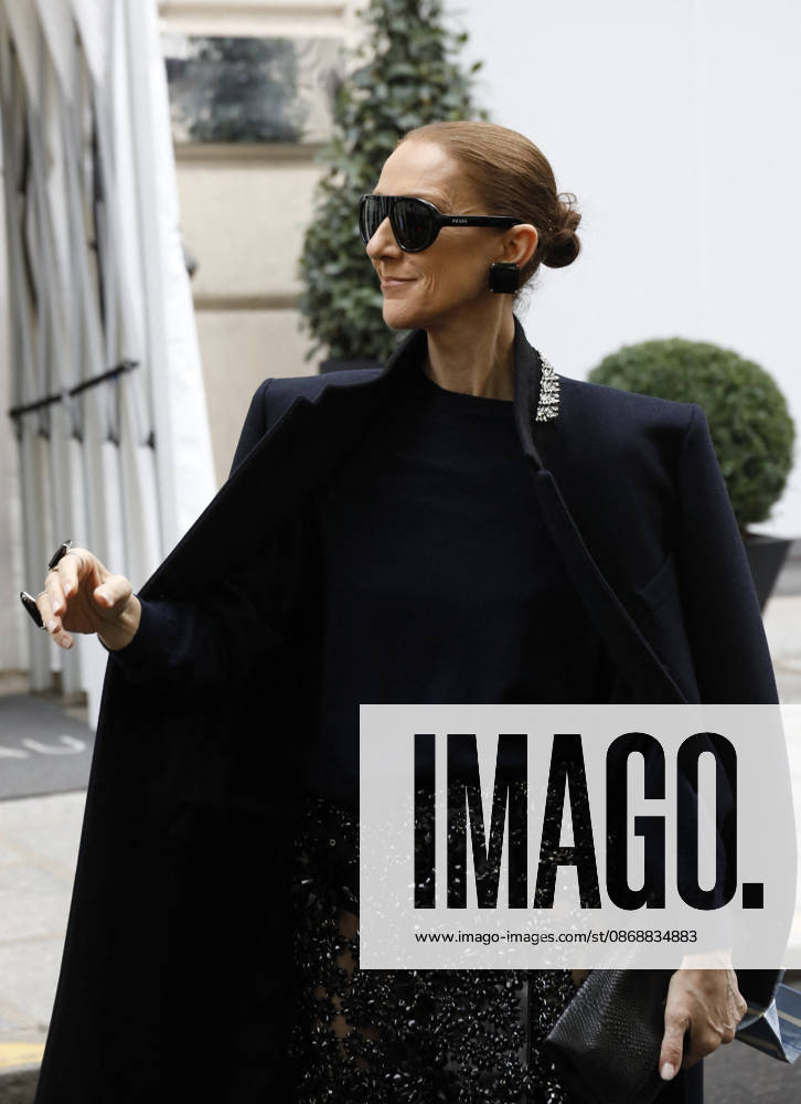 Céline Dion greets her fans in the rain as she leaves the Royal Monceau Hotel in Paris, before heading to the La Plénitude Arena in Paris La Défense to continue her concert series, October 7, 2026 Marc Ausset Lacroix Bestimage Celine Dion greets fans in the rain as she leaves the Royal Monceau Hotel in Paris, before heading to the La Plénitude Arena at Paris La Défense to continue her concert series on October 7, 2026 Paris, France