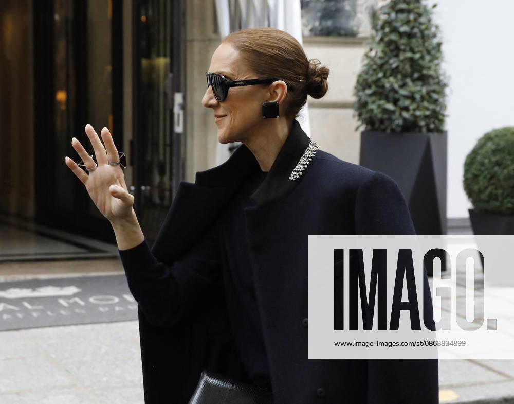 Céline Dion greets her fans in the rain as she leaves the Royal Monceau Hotel in Paris, before heading to the La Plénitude Arena in Paris La Défense to continue her concert series, October 7, 2026 Marc Ausset Lacroix Bestimage Celine Dion greets fans in the rain as she leaves the Royal Monceau Hotel in Paris, before heading to the La Plénitude Arena at Paris La Défense to continue her concert series on October 7, 2026 Paris France