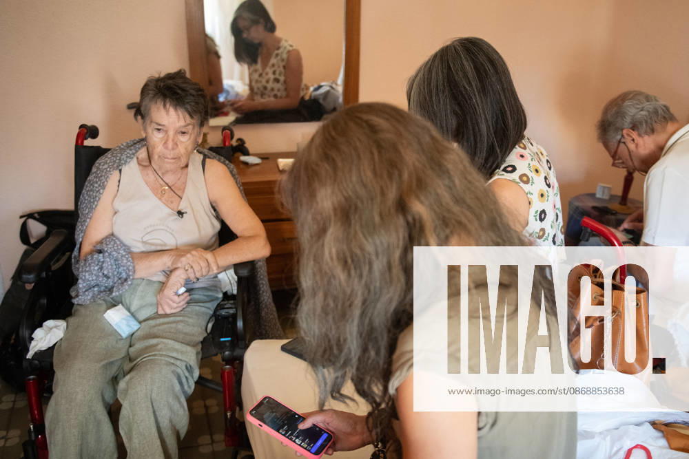 Maricarmen, the 87-year-old woman evicted from her home in Madrid, has died. Maricarmen, minutes before being evicted, on September 23, 2026, in Madrid, Spain. Maricarmen, an 87-year-old resident of Madrid’s Retiro neighborhood, faces a fourth and final eviction attempt this Wednesday, the 23rd, from the home where she has lived for more than seven decades, at 46 Alcalde Sainz de Baranda Street. Maricarmen’s case has become one of the symbols of the struggle for access to housing in Madrid. In 1956, Maricarmen’s father signed a lease for that home, and after his death, the lease was transferred to his wife and, later, to Maricarmen. Fernando Sá, Madrid, Madrid, Spain