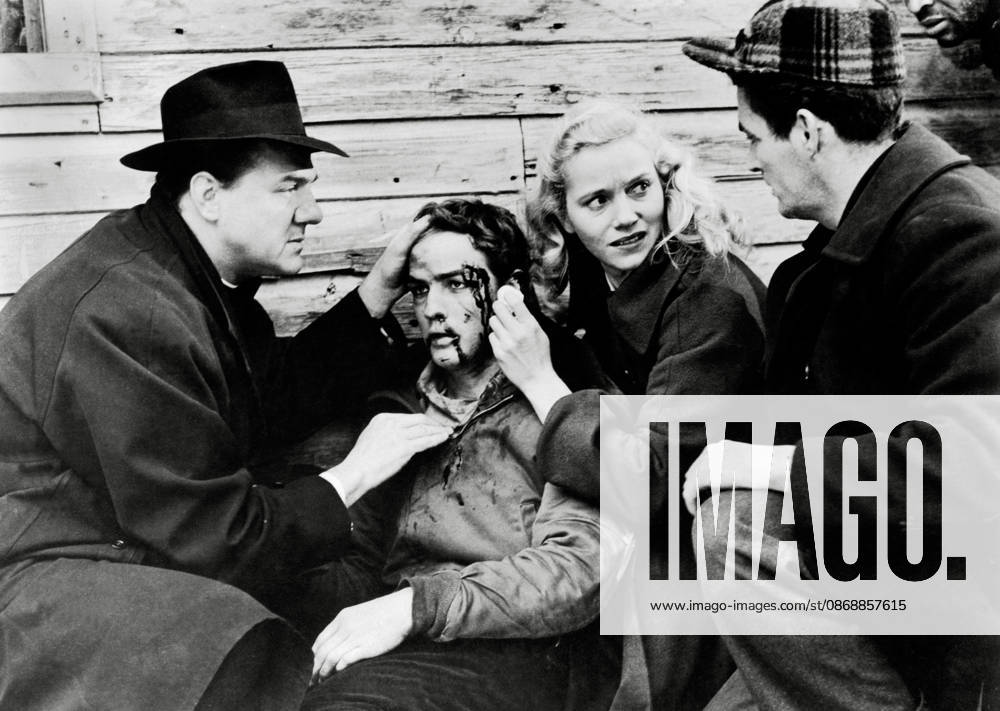 Marlon Brando, Karl Malden, Eva Marie Saint, On The Waterfront (1954) Columbia Pictures File Reference 33848-511THA Hollywood CA USA