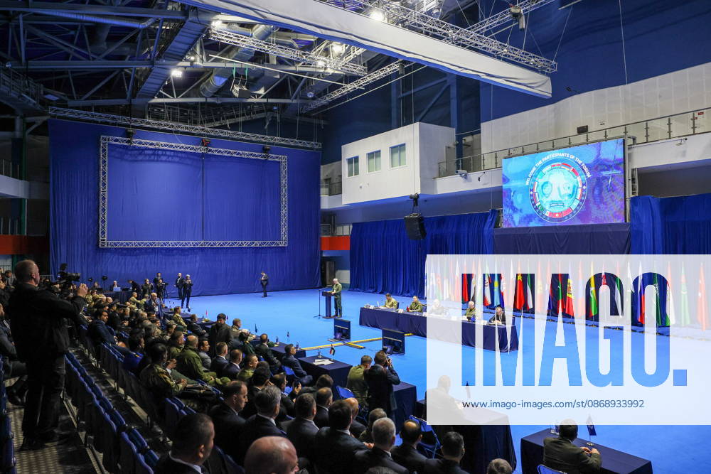BELARUS, MINSK - OCTOBER 8, 2026: A meeting before the final phase of the Eurasia-Antiterror 2026 counter-terrorism exercise by relevant agencies of the CIS and SCO member states. The drill is held as part of the 2026 CIS and SCO Counter-Terrorism Forum Minsk Belarus - ZUMAt113 20261008_zaa_t113_359