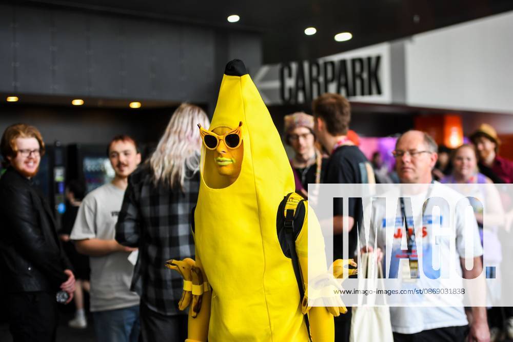 MELBOURNE, AUSTRALIA, OCTOBER 9, 2026: Gaming enthusiasts and cosplay participants attend the opening day of PAX Aus 2026 at the Melbourne Convention and Exhibition Centre. The three-day convention, running from October 9 to 11, brings together gamers, developers, publishers and fans for video game demonstrations, esports competitions, cosplay activities and exhibitions showcasing the latest developments in gaming and entertainment. Melbourne Australia - ZUMAq101 20261009_zna_q101_034
