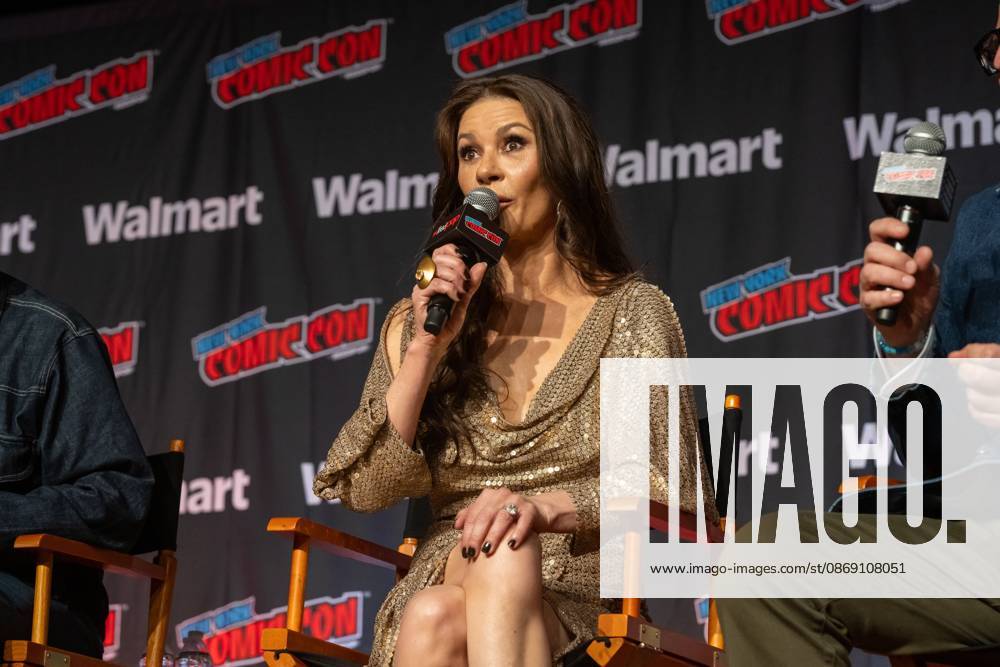 Catherine Zeta-Jones speaks at AMC+ Spotlight: Kill Jackie.during New York Comic Con 2026 at Jacob Javits Center on October 09, 2026 in New York City. New York United States - ZUMAs197 20261009_aaa_s197_465
