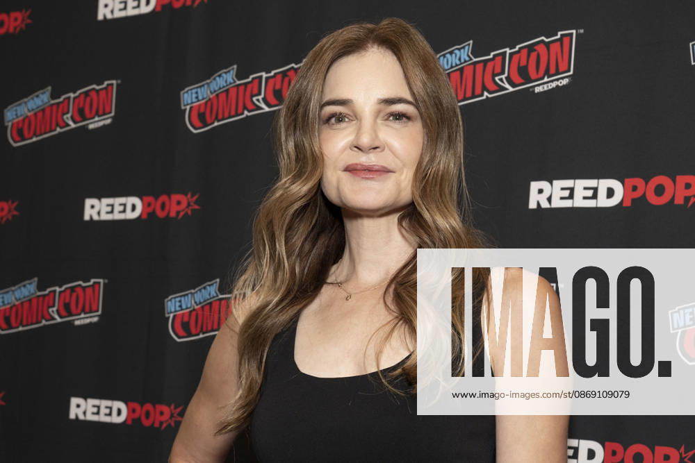 BETSY BRANDT attends the press room for Anne Riceâ€⠢s Mayfair Witches on AMC Plus during New York Comic Con at Jacob Javits Convention Center in New York. 9 October 2026 New York USA - ZUMAa265 20261009_zep_a265_041