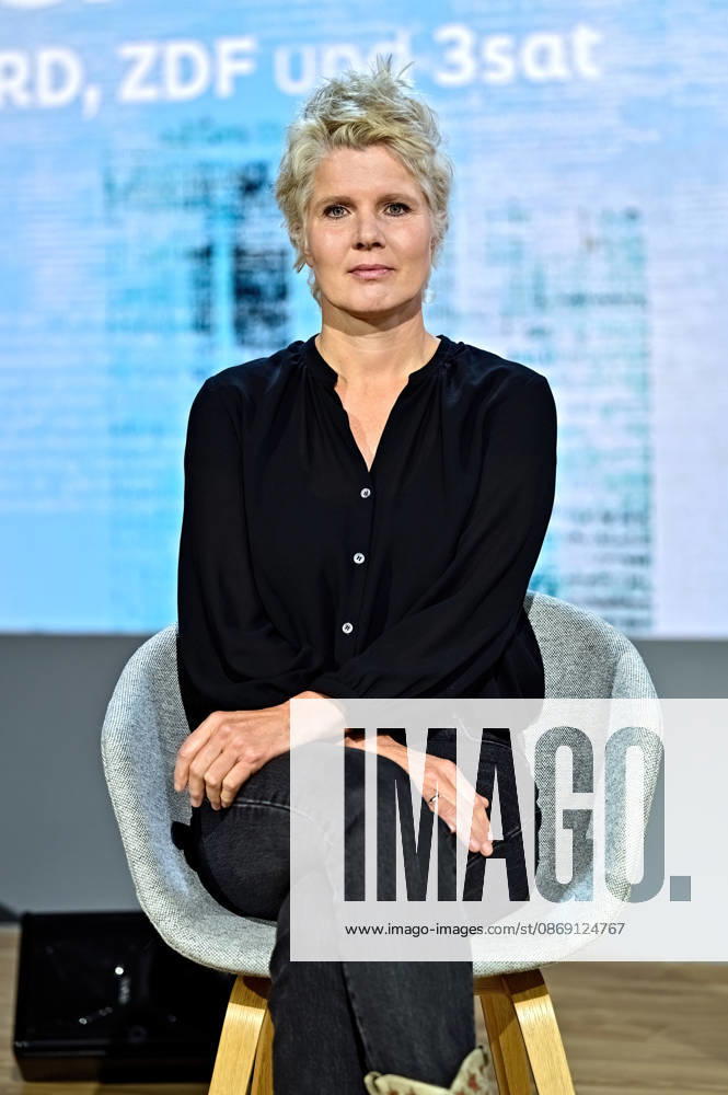 Frankfurter Buchmesse 2026. Autorin Svenja Flaßpöhler am 10.10.2026 auf der Frankfurter Buchmesse. 20261010MWI155194