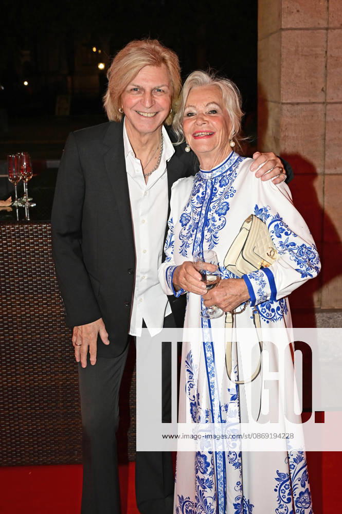 Ritchie Barton und Dorit Gäbler bei der 18. Hope Gala 2026 im Schauspielhaus. Dresden