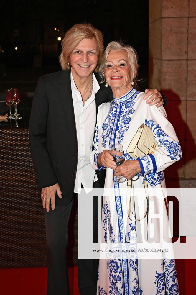 Ritchie Barton und Dorit Gäbler bei der 18. Hope Gala 2026 im Schauspielhaus. Dresden