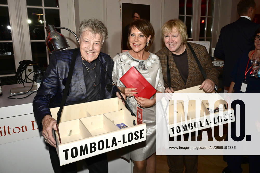 Dieter Quaster Hertrampf, Janina Hartwig und Tobias Künzel bei der 18. Hope Gala 2026 im Schauspielhaus. Dresden