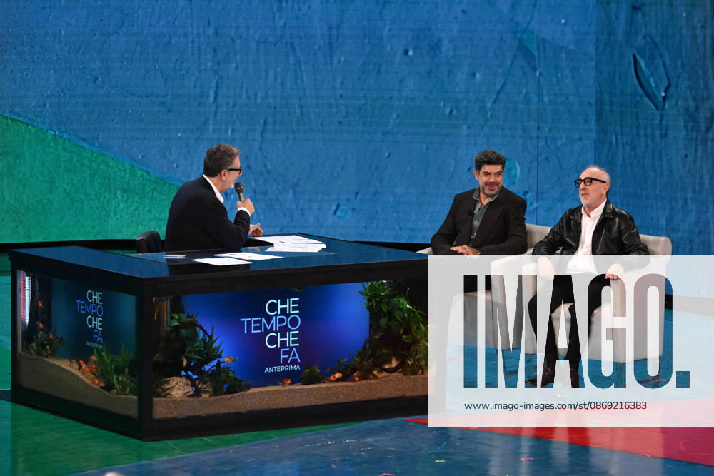 IPA89573939 - Milan, TV Show Che Tempo Che Fa - Nove. Pictured: Fabio Fazio, Pierfrancesco Favino, Silvio Orlando