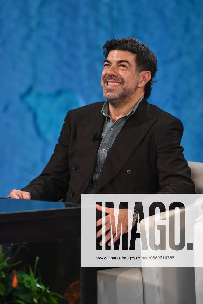 IPA89573945 - Milan, TV Show Che Tempo Che Fa - Nove. Pictured: Pierfrancesco Favino